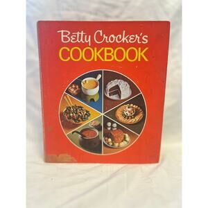 Vintage Cookbook Betty Crocker Red Pie cover